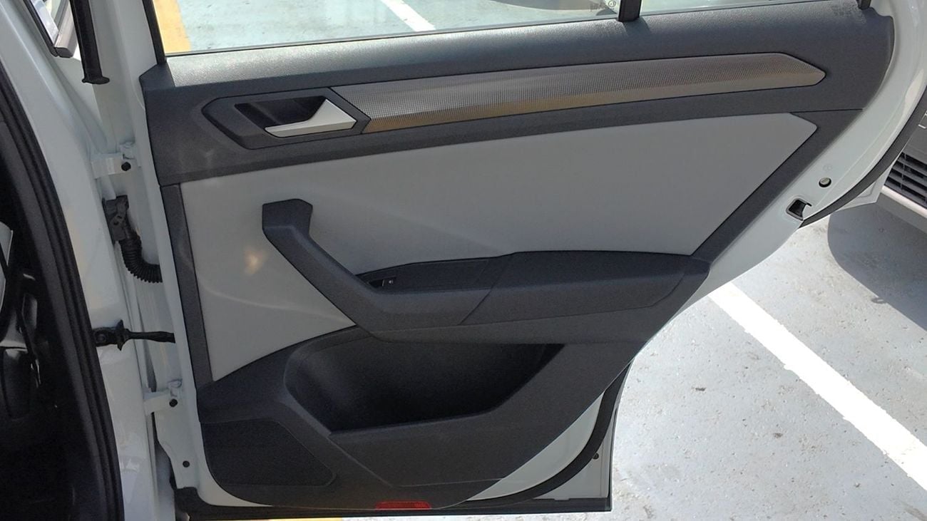 Volkswagen T ROC Volkswagen T-Roc 300TSI