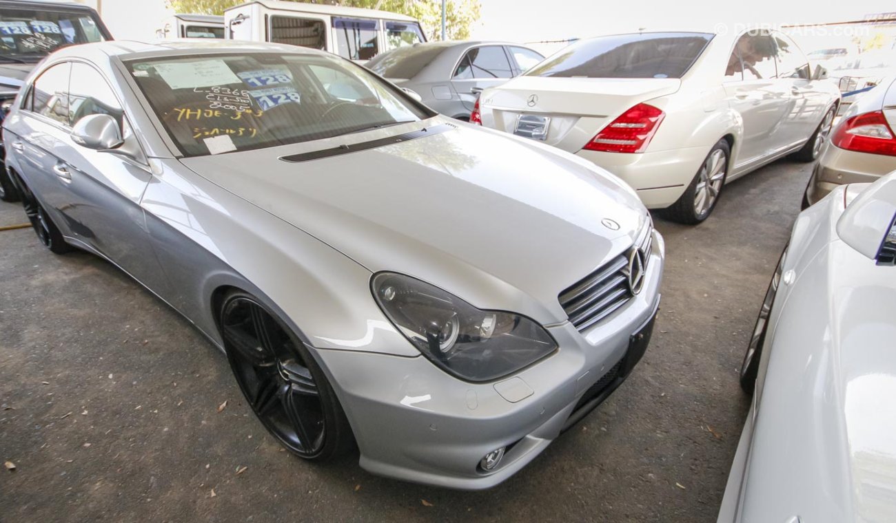 Mercedes-Benz CLS 500