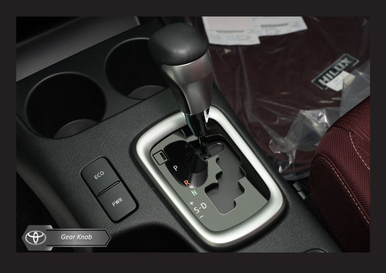 Toyota Hilux #AL TOYOTA HILUX 2.7L 4X4 D/C HI(i) A/T PTR 2025 Export Only