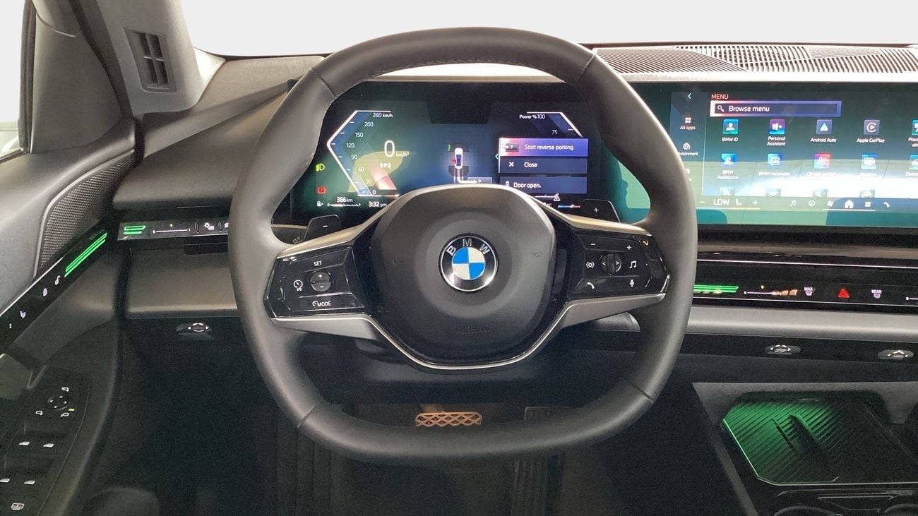 بي أم دبليو 520i 2.0 520I PURE AUTO | شامل الضمان | 0 ﺪﻔﻋﺓ ﺃﻮﻟﻯ