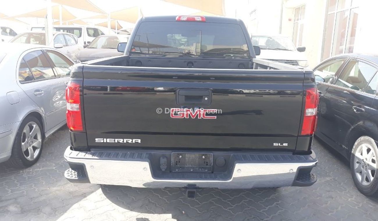 جي أم سي سييرا 2015 Gulf Specs 4x4 ...agency service clean car