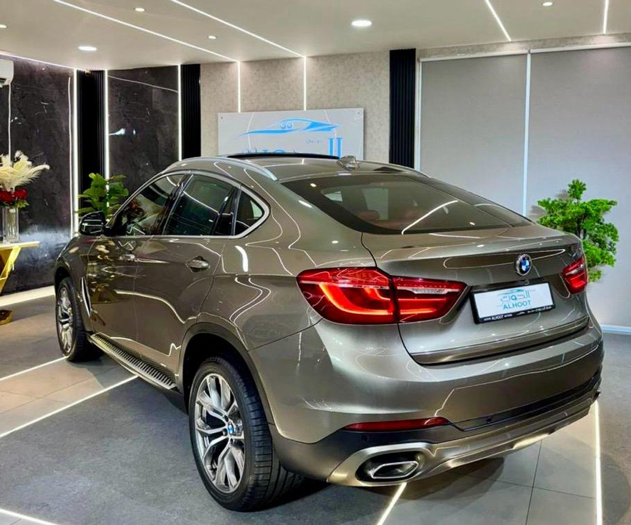 بي أم دبليو X6 35i Executive 3.0L BEST BMW X6 || TOP RANGE || WELL MAINTAINED I| FREE ACCIDENTS |I GCC