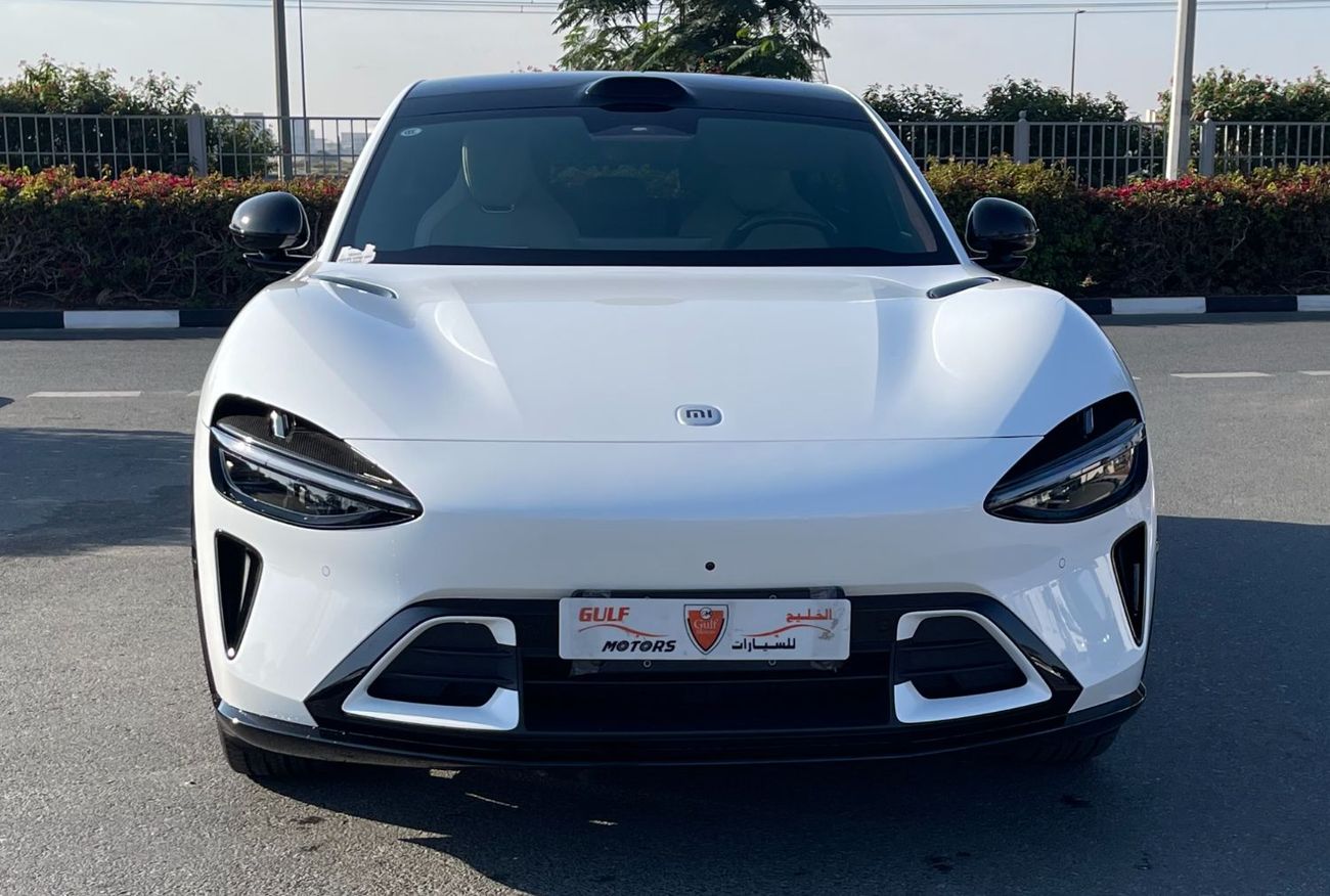 شاومى YU7 Max- 690 HP (681 bhp or 508 kW). range of up to 760 km