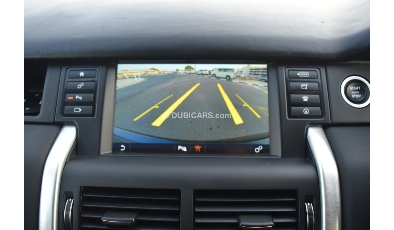 Land Rover Discovery diesel right hand drive 2.0L year 2018 black color