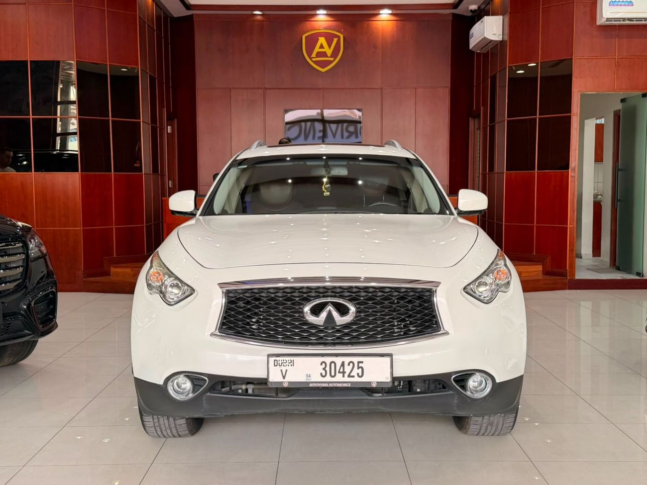 Infiniti QX70 EXCELLENCE