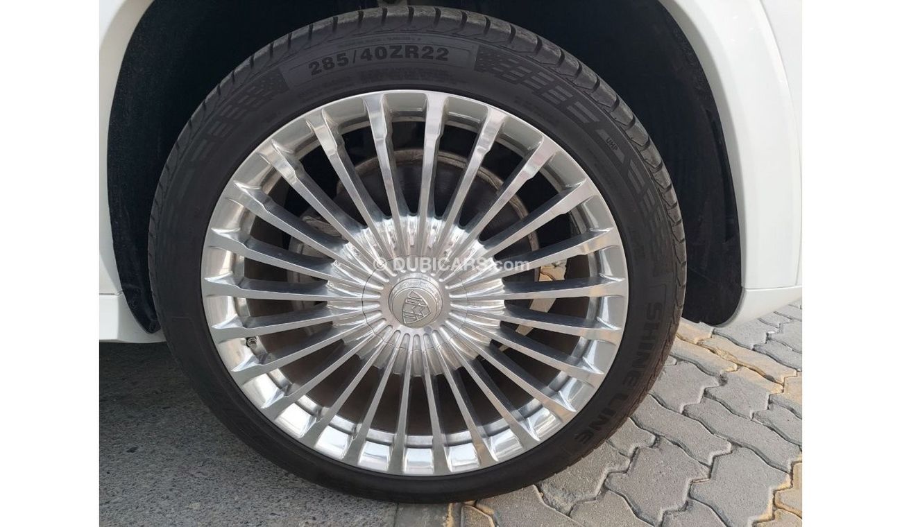 Mercedes-Benz GLS 450 Premium +