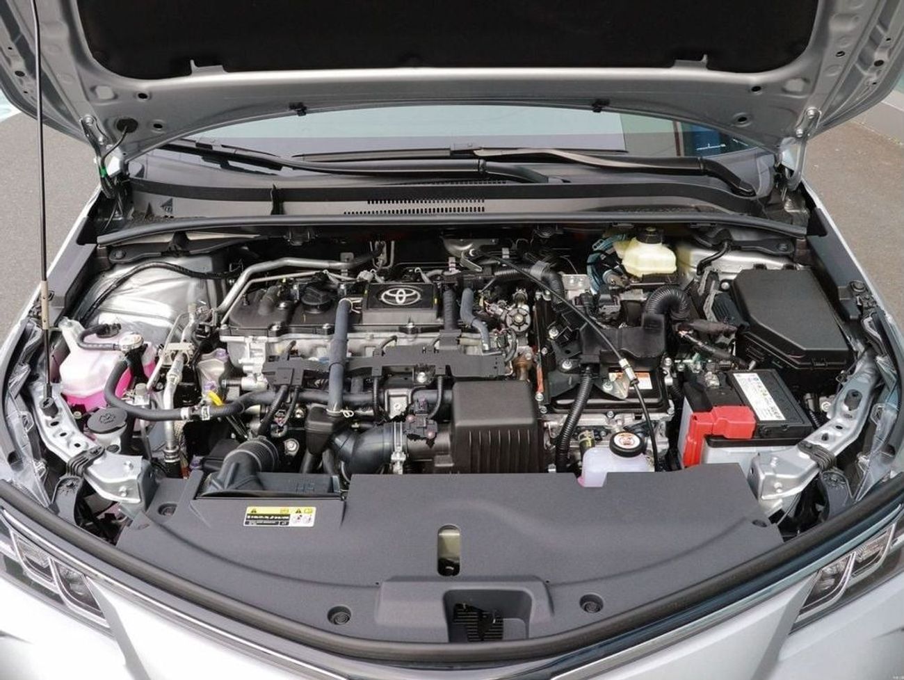 تويوتا كورولا Toyota Corolla Hybrid 1.8