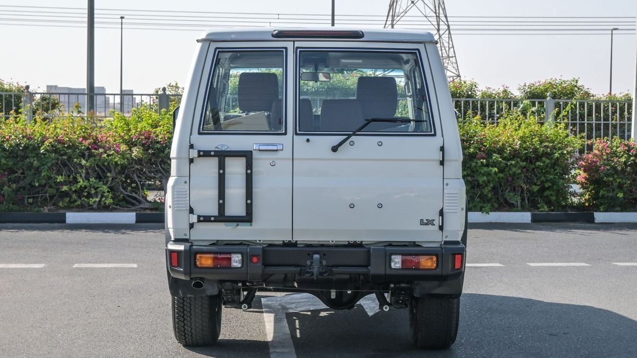 Toyota Land Cruiser 70 LC71 Full ECTAGR014 - 2026Toyota LC71 SWB - 4.0L Petrol Auto - White - Full Options with Winch