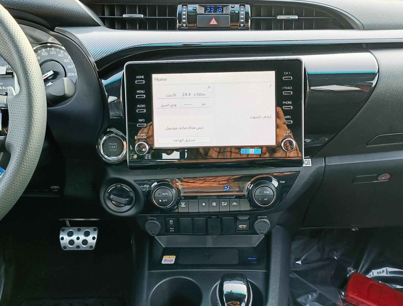 Toyota Hilux GR Sport / 2.8L DIESEL / A/T / Roll Bar / Back Side Step  (CODE #  HDGR28AF)