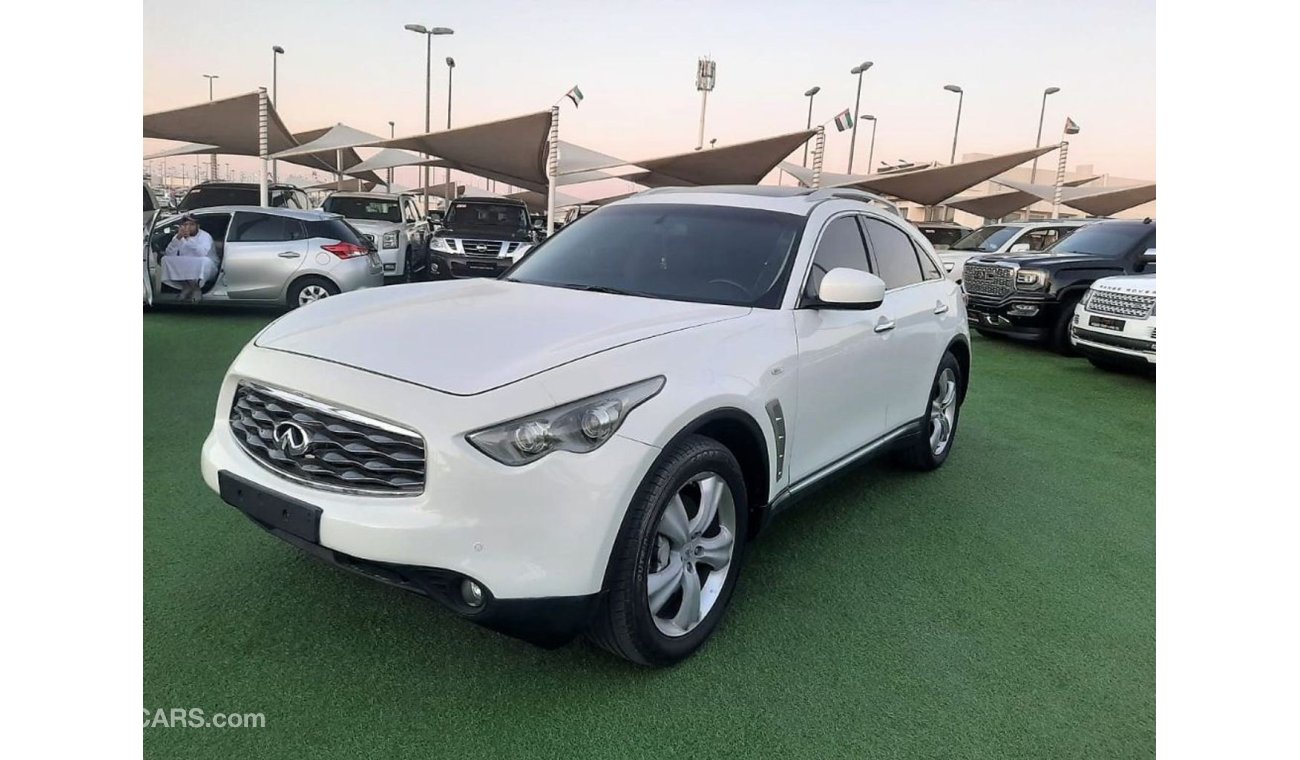 Infiniti FX35 ACCIDENTS FREE