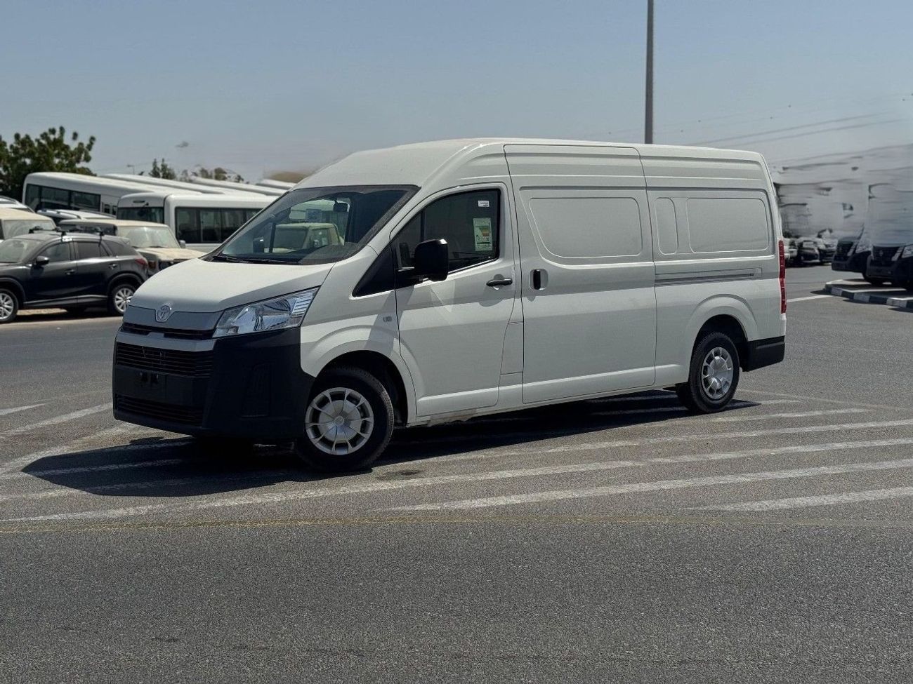 Toyota Hiace Hiace 3.5 MT petrol 2026