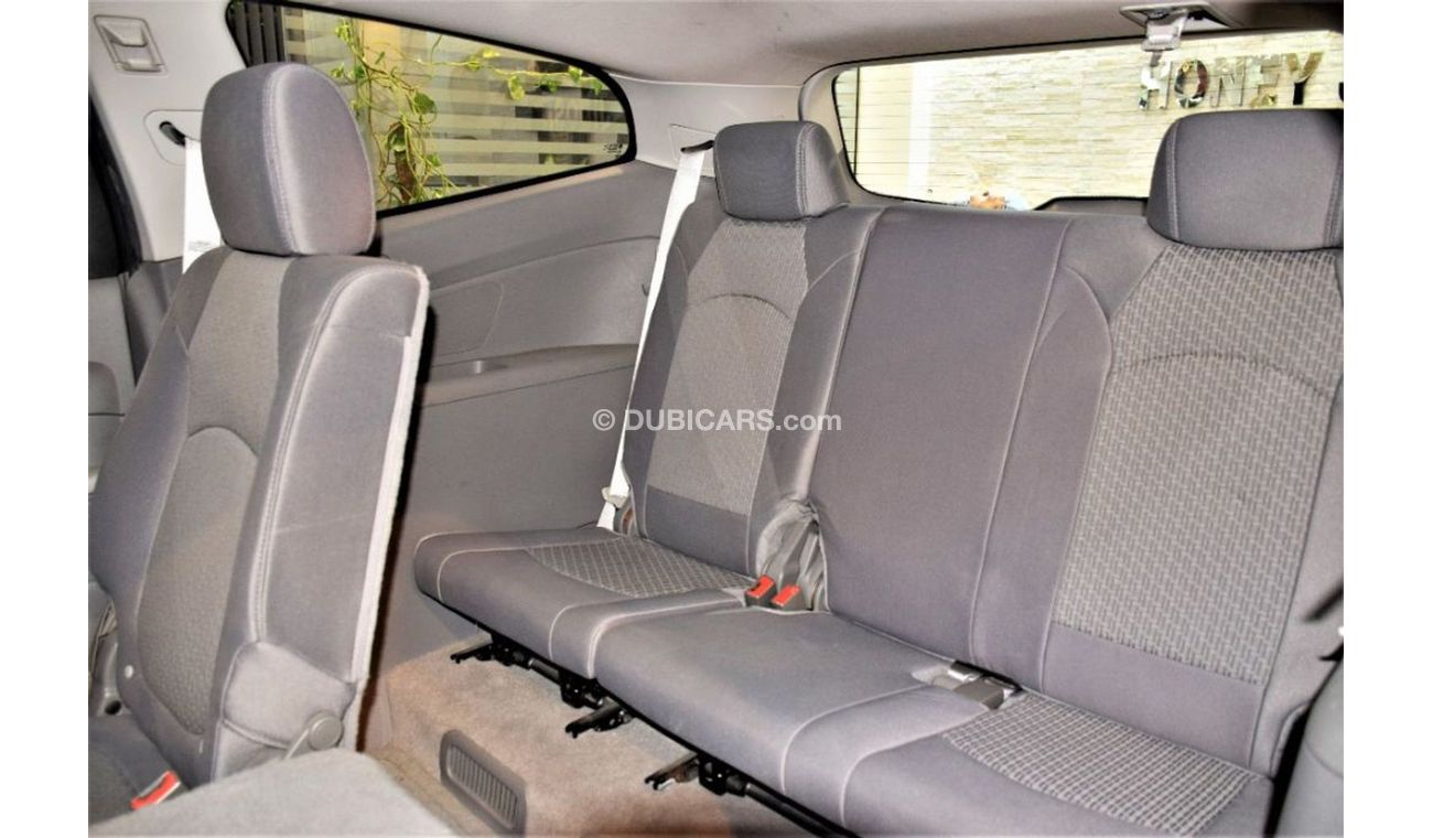 Chevrolet Traverse Amazing Chevrolet Traverse LS 2011 Model!! in Grey Color! GCC Specs