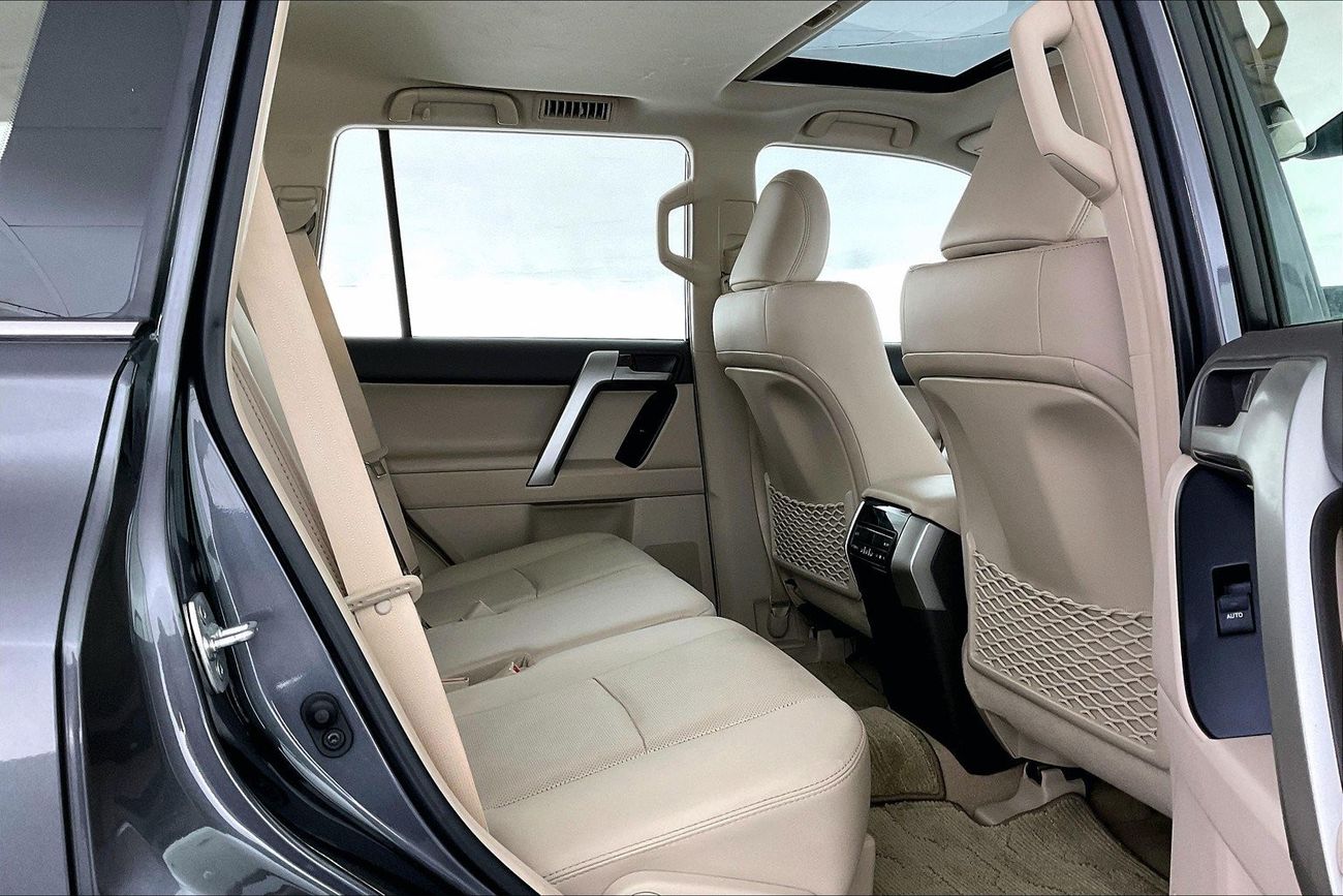 BMW 540i M Sport | 1 year free warranty | 0 Down Payment