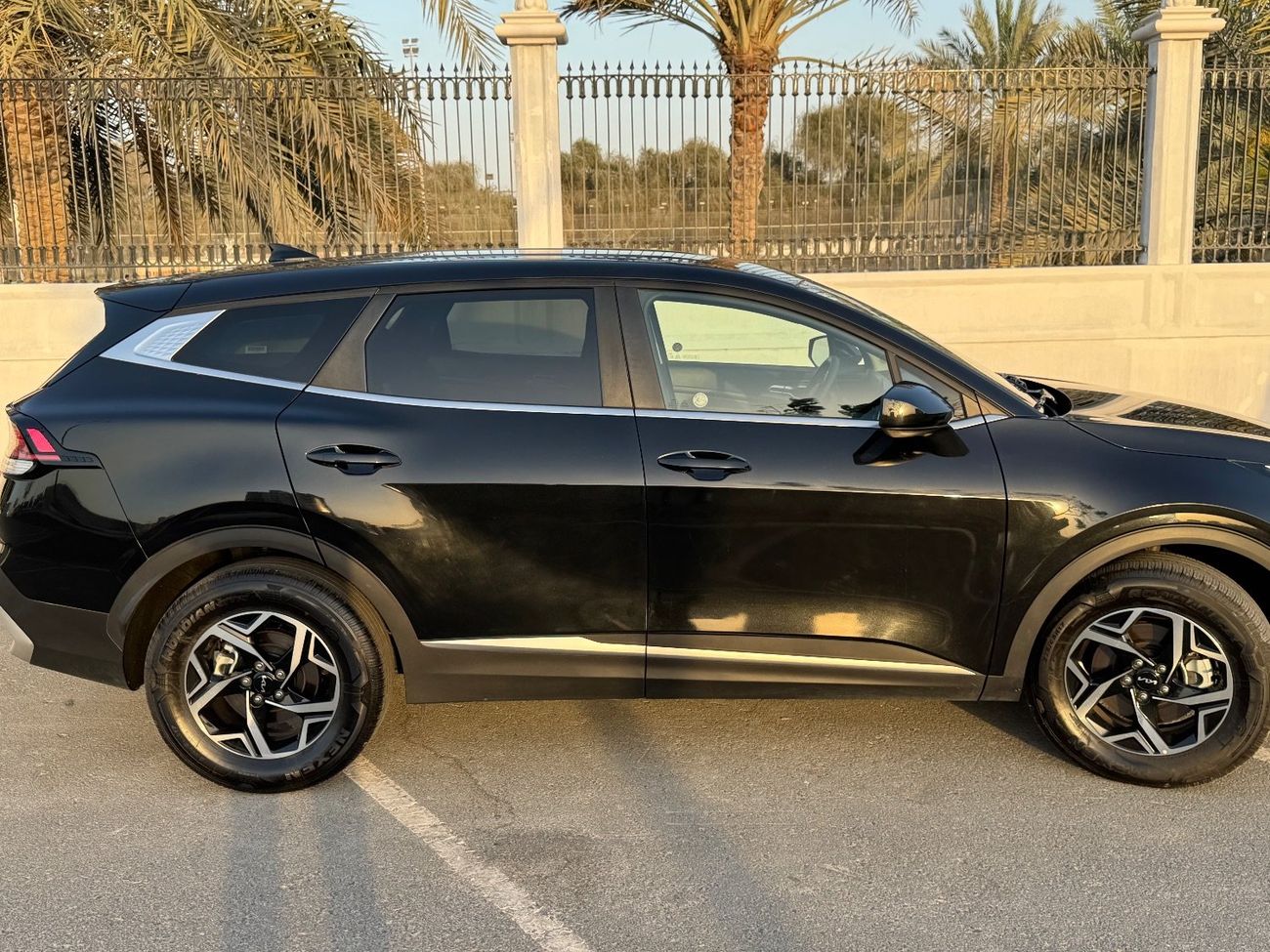 كيا سبورتيج LX 1.6L