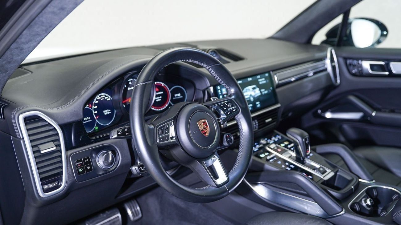 Porsche Cayenne Turbo 4.0L (550 HP) UAE's Very Best Example | 2 Years Free Servicing | AED 5,060 Per Month