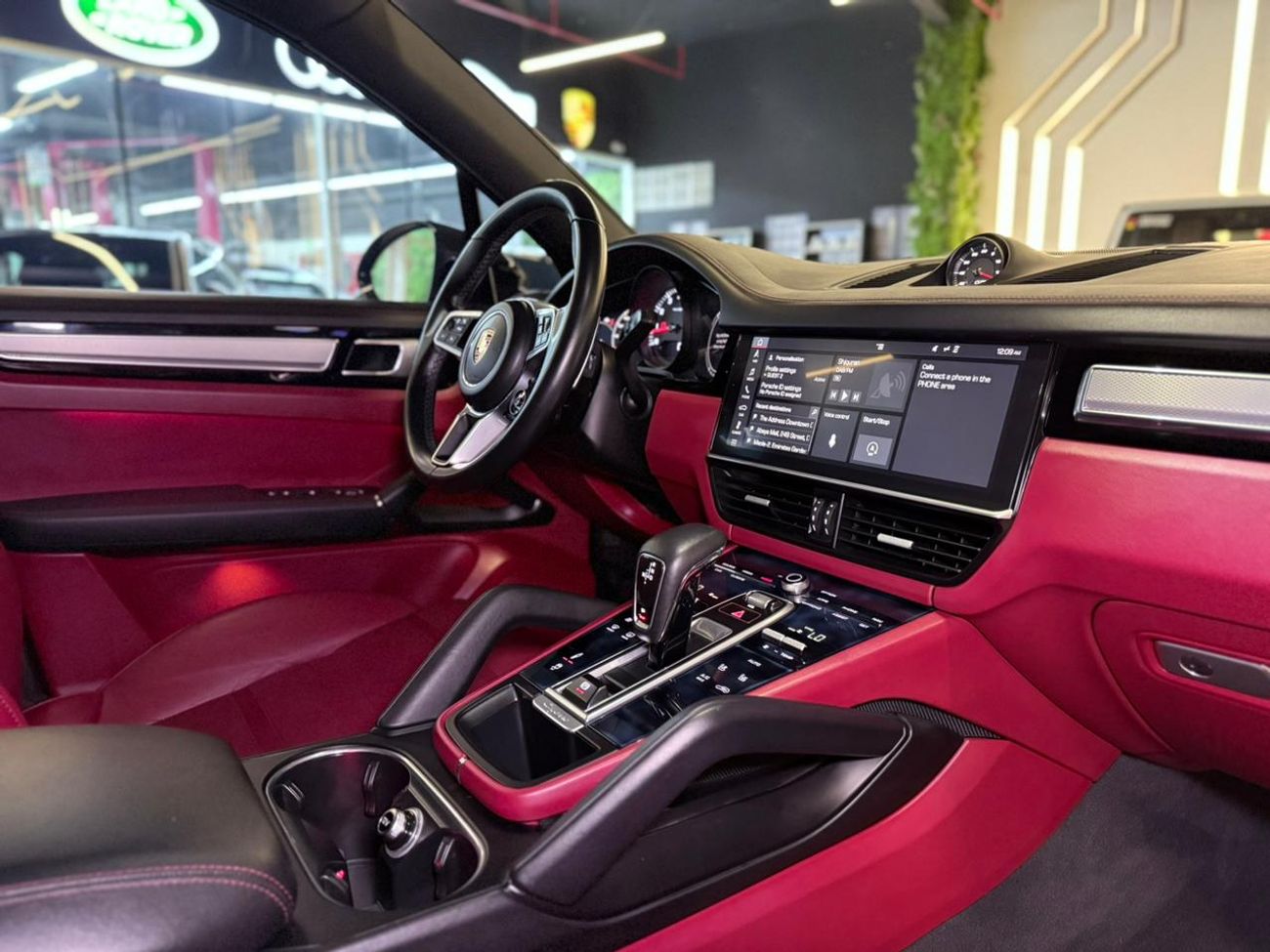 Porsche Cayenne S 2.9L (440 HP) 2019 Porsche Cayenne S - GCC - Full Service History