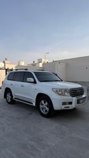 Toyota Land Cruiser VXR لاندكروزر
