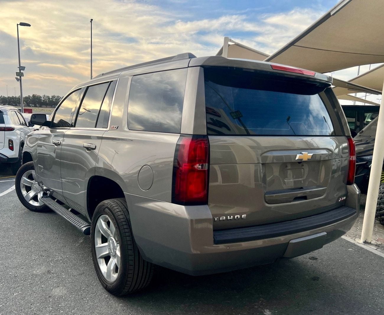 Chevrolet Tahoe LT Z71 5.3L (8 Seater)
