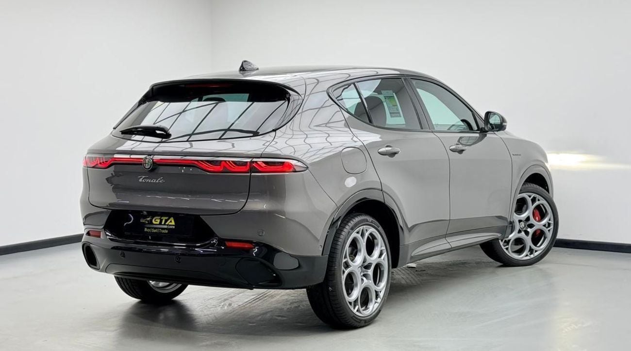 Alfa Romeo Tonale 2025 Alfa Romeo Tonale Veloce, 5 Years Alfa Romeo Warranty and Service Pack, Brand New, GCC