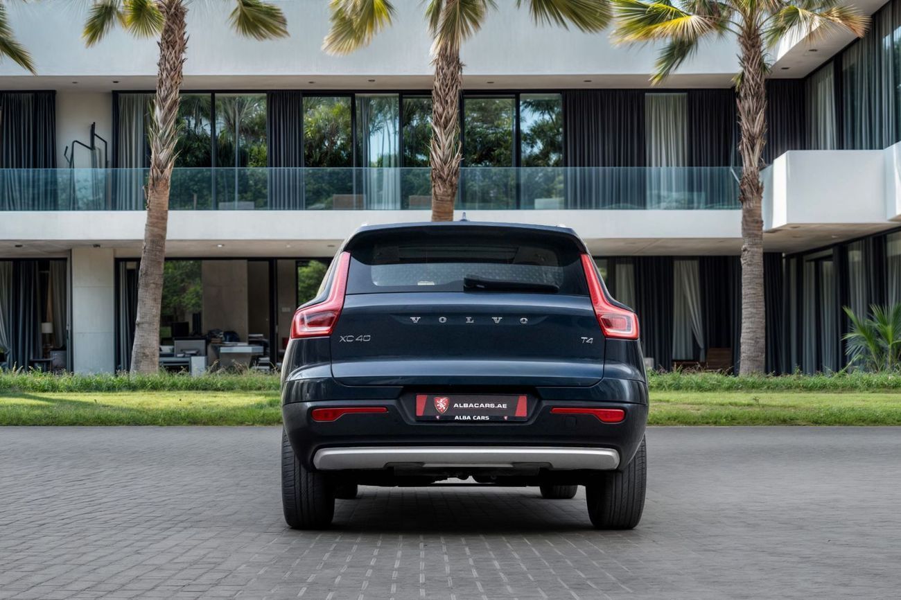 Volvo XC40 1,959 P.M  | 0% Downpayment | Low Km | Panoramic Roof!