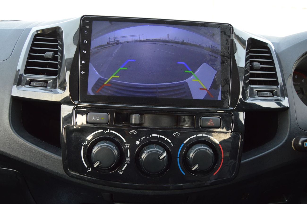 تويوتا هيلوكس Double cabin, perfect inside and outside