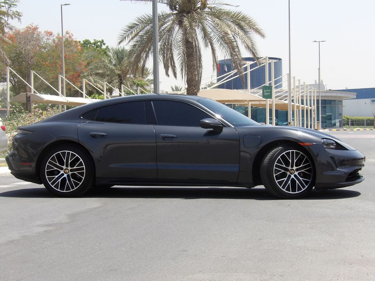 Porsche Taycan STD Porsche Taycan Standard 2021 Only 16000 KM | Electric Performance | Excellent Condition