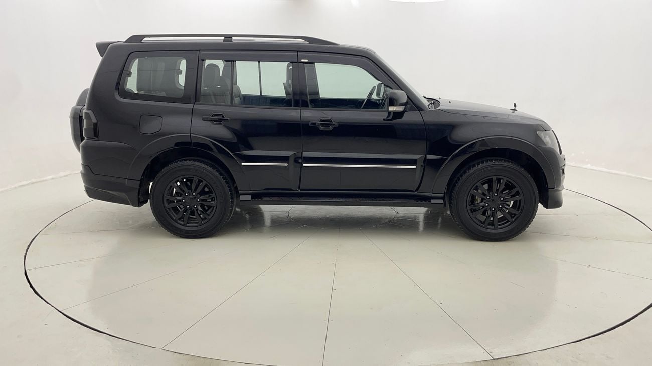 Mitsubishi Pajero SIGNATURE EDITION 3.8 | Zero Down Payment | Home Test Drive