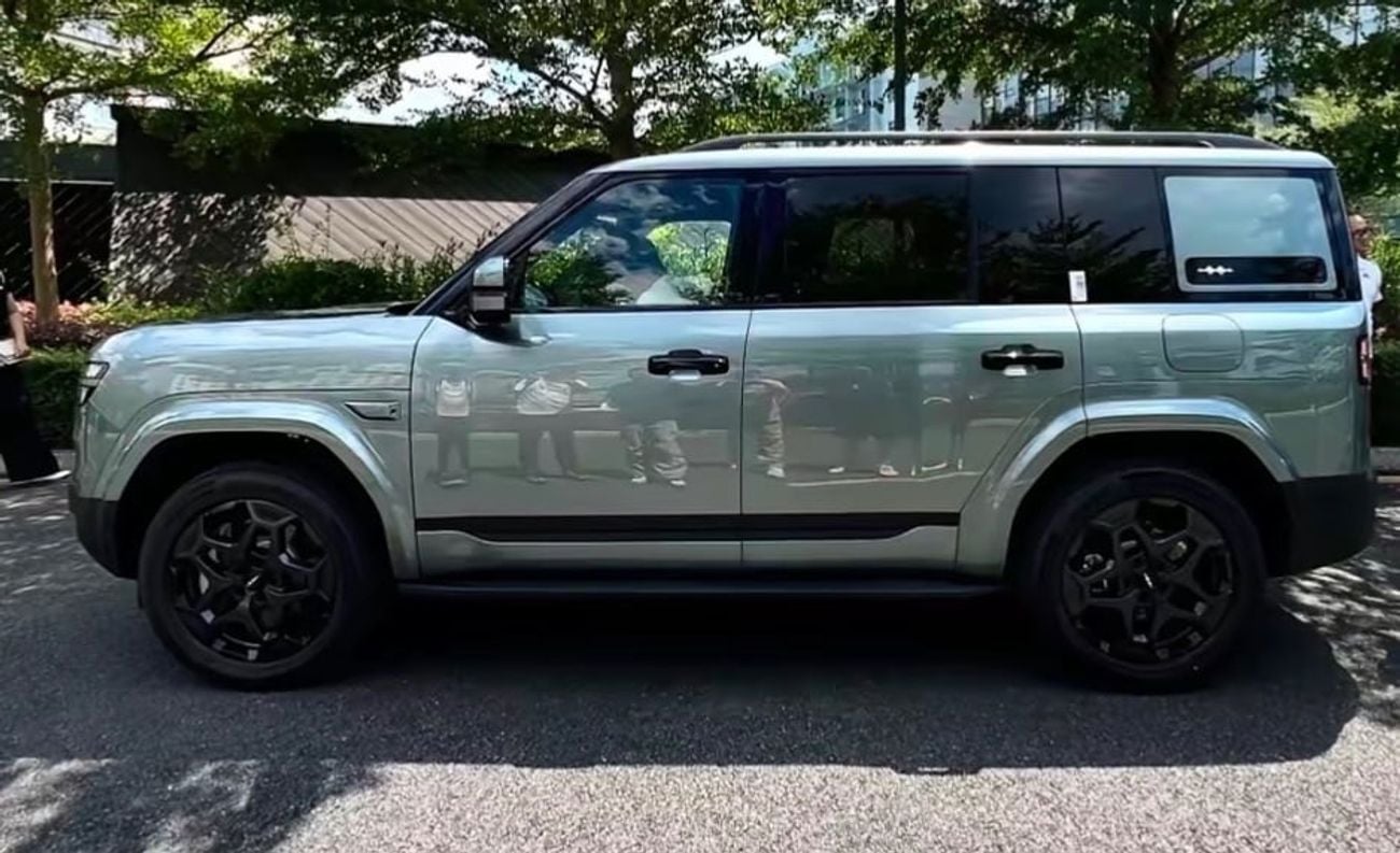 BYD Leopard Titanium 7 green-orange