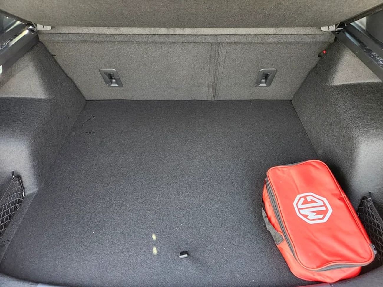 أم جي وان 1.5 LUX Full Option