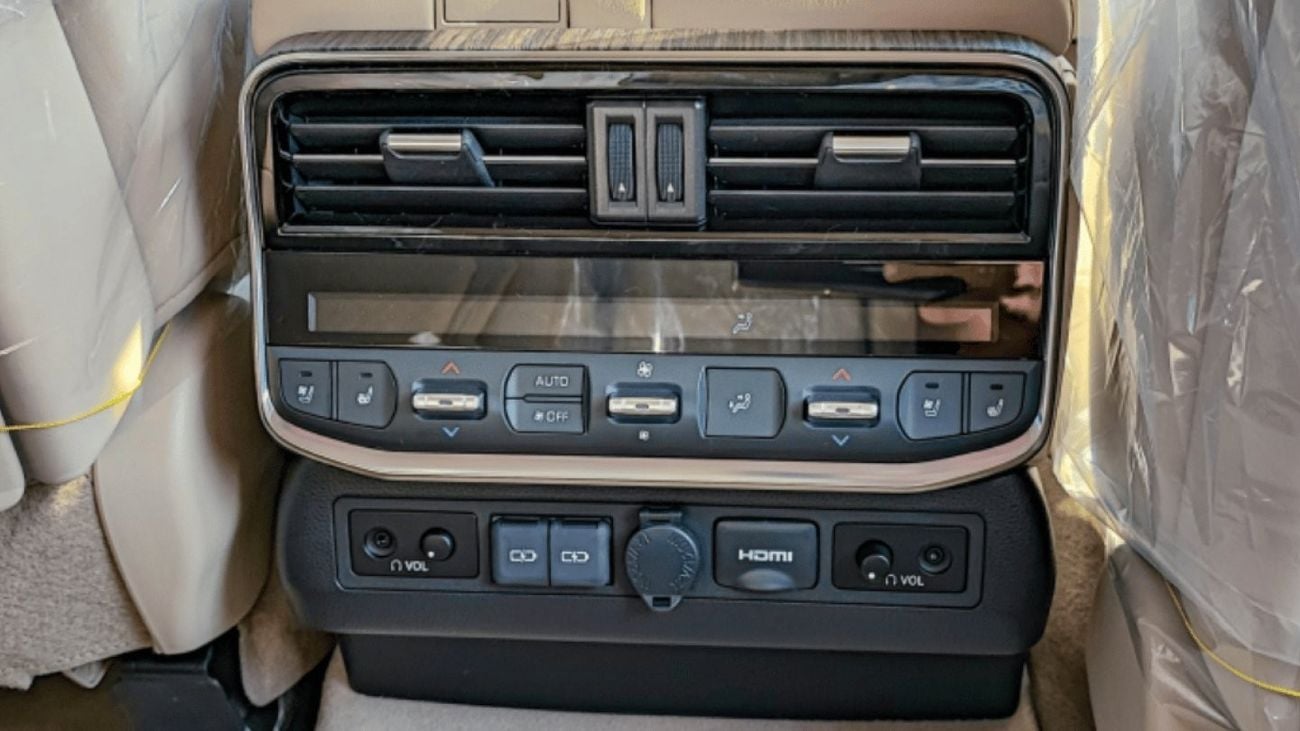 تويوتا لاند كروزر Toyota LC300 3.5L VX-R 2023