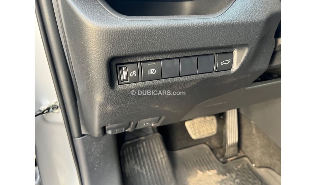 Toyota RAV4 XLE Rav4 xle full option 2020