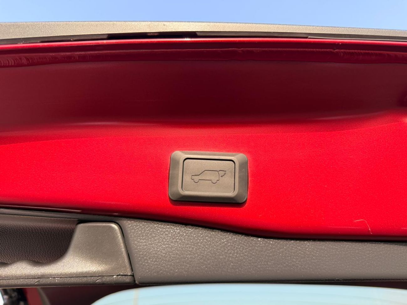 تويوتا راف ٤ XLE 2.5L