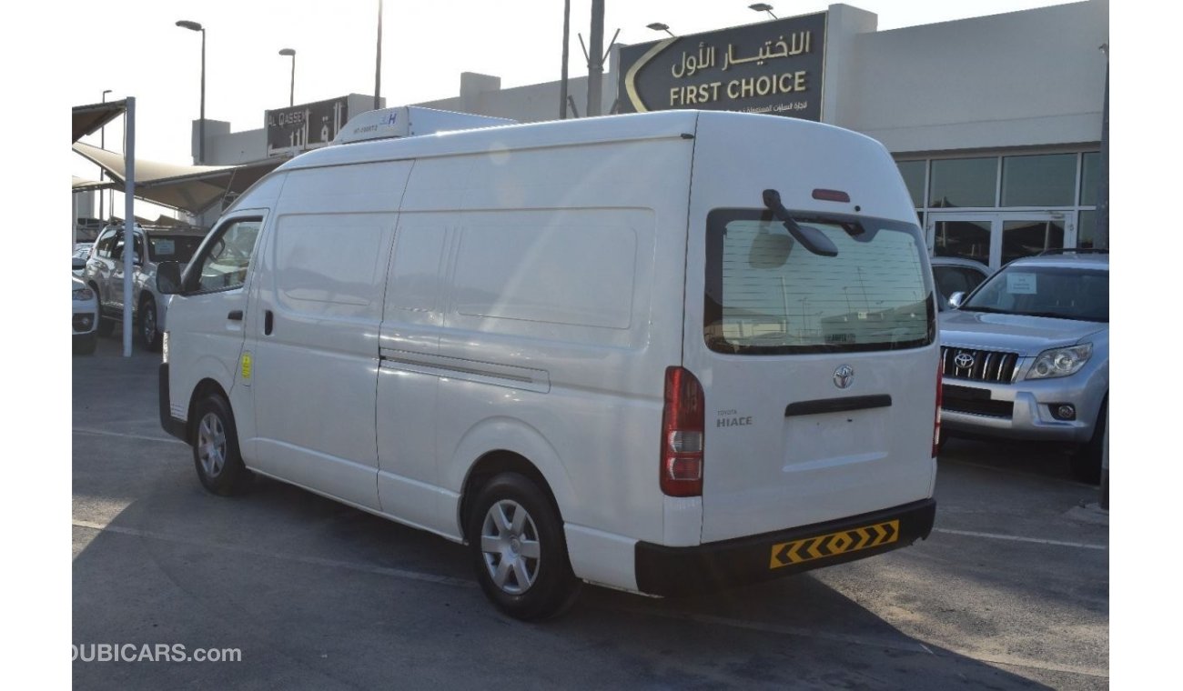 Toyota Hiace 2015 | TOYOTA HIACE 2.7L | 3-STR CHILLER PANEL VAN | HIGH-ROOF | 5-DOORS | GCC | VERY WELL-MAINTAINE