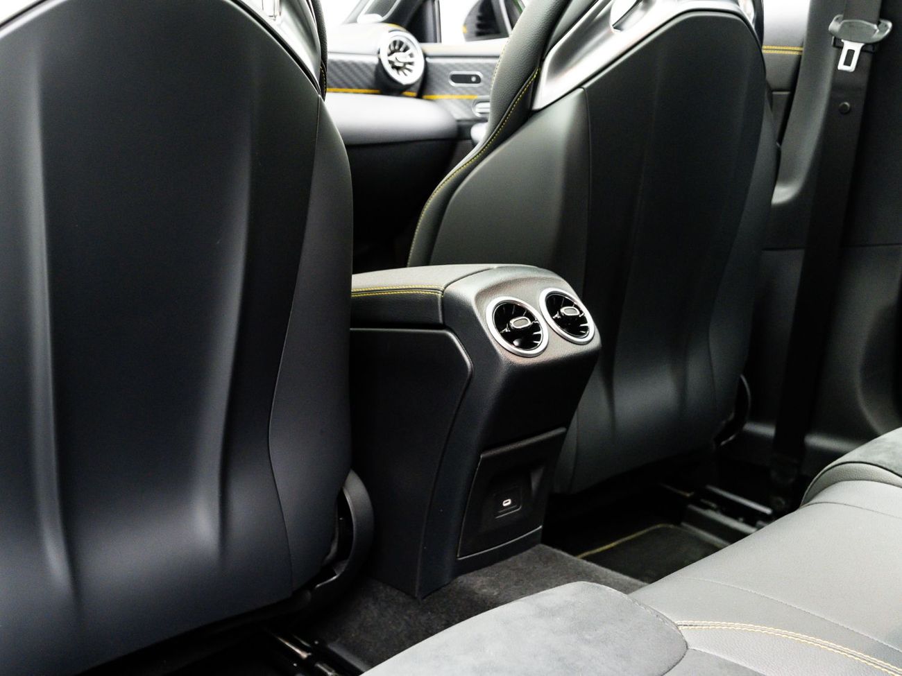 Mercedes-Benz A 45 AMG 2025 Mercedes A 45s AMG 4Matic+ Limited Edition, 2.0 TC I4, 4WD, 421bhp, 8 Speed Auto