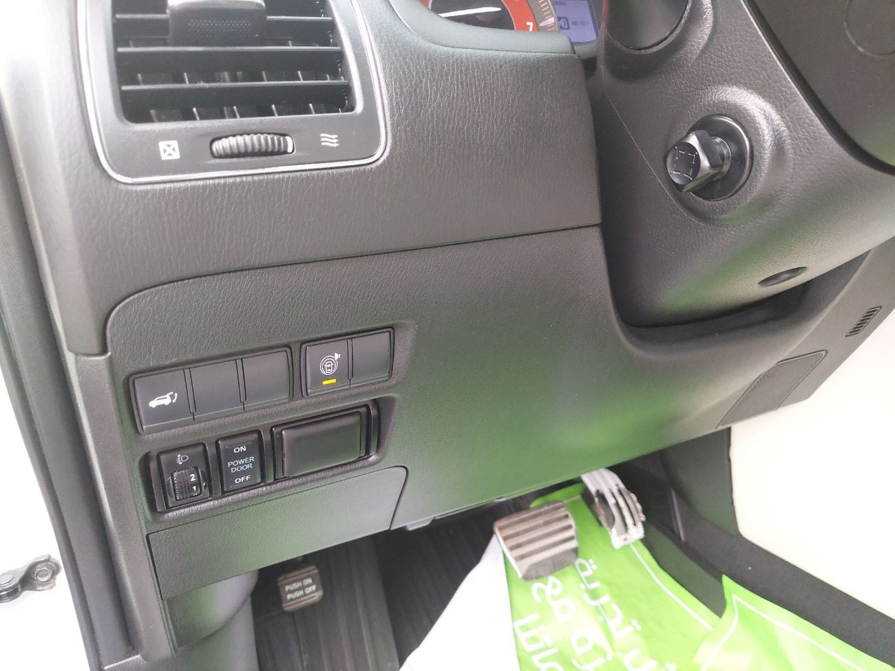 Nissan Patrol LE Platinum 5.6L