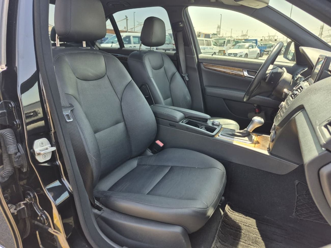 مرسيدس بنز C 250