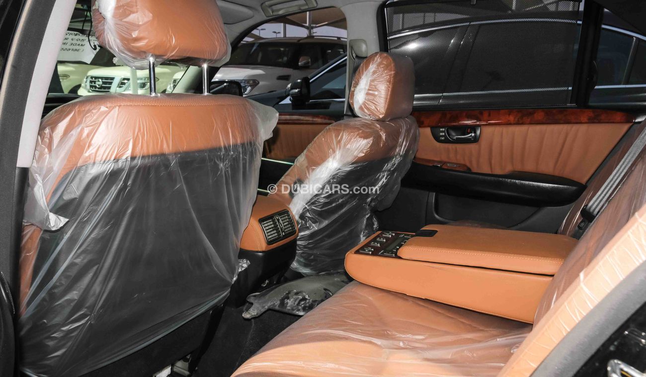 Lexus LS430