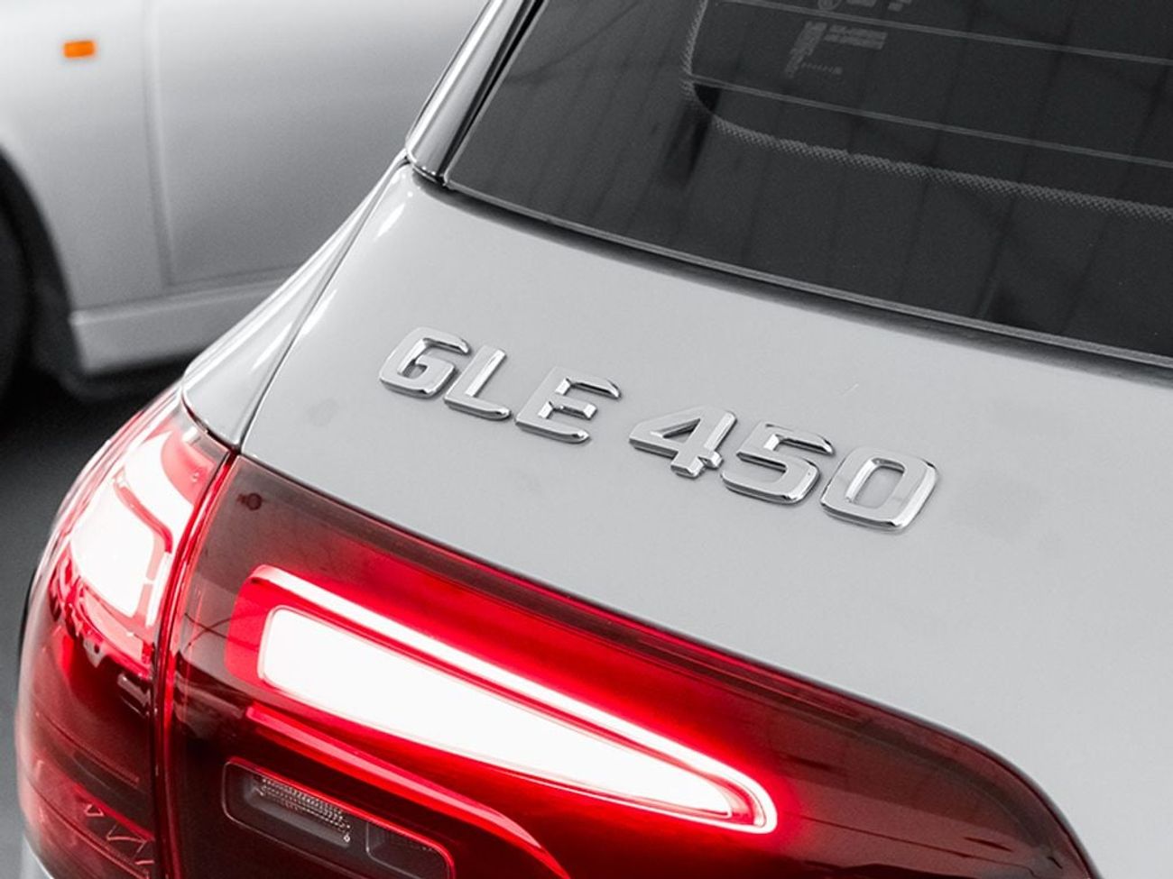 Mercedes-Benz GLE 450 AMG 2024 Mercedes Benz GLE 450 4MATIC / Full Service History and Mercedes Warranty