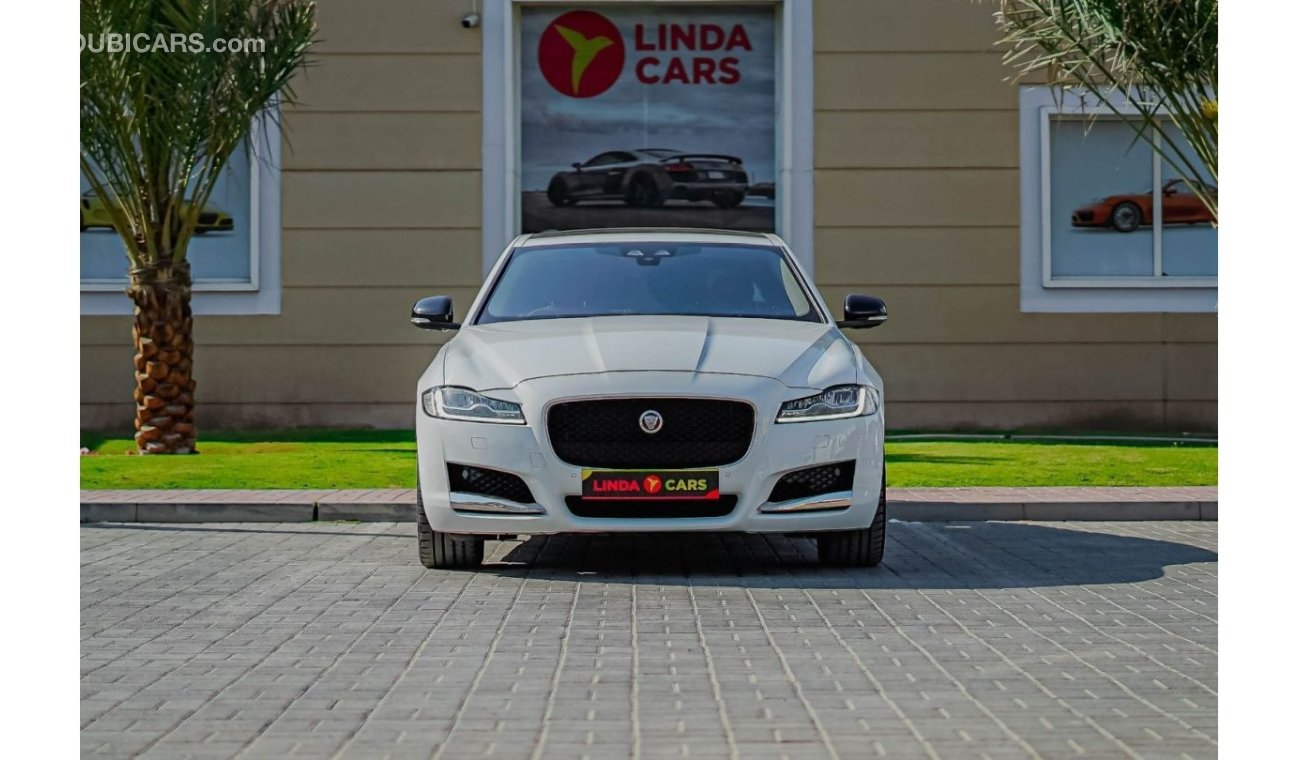 Jaguar XF SE