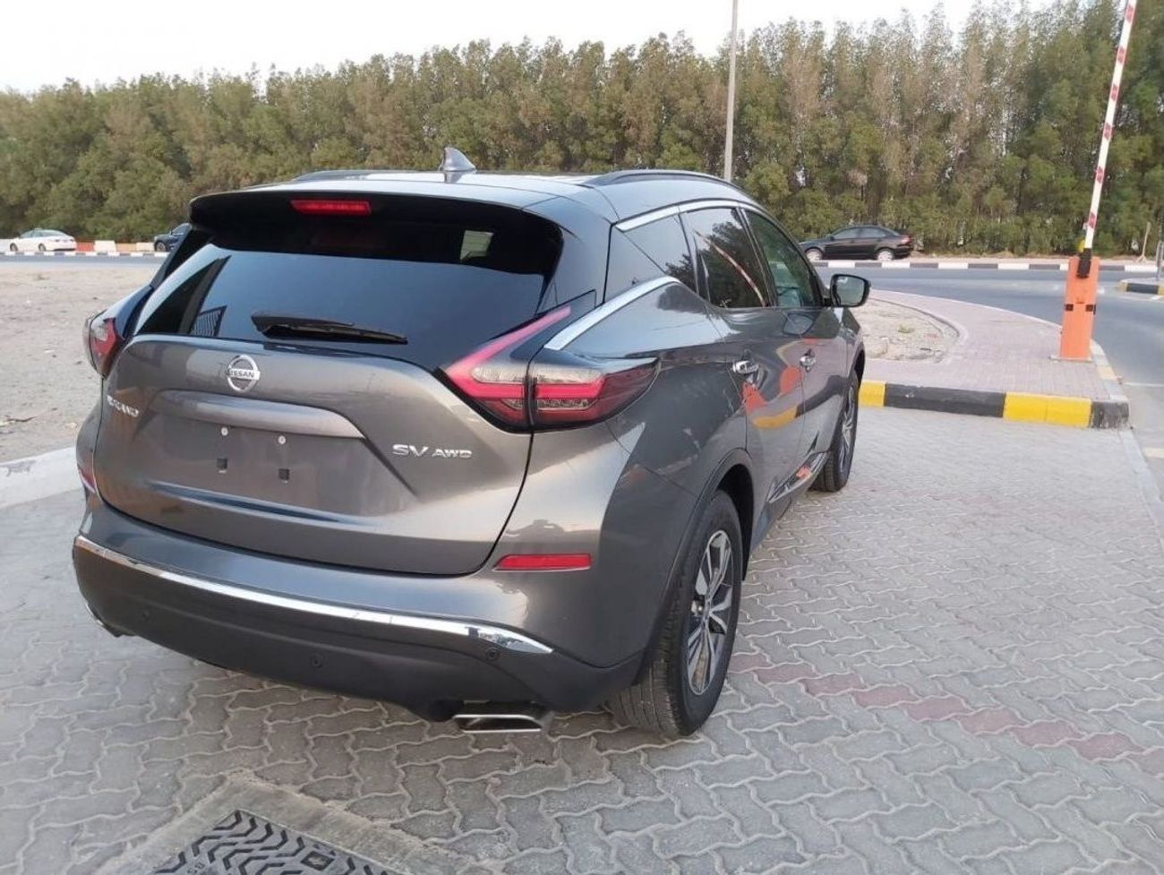 Nissan Murano SV AWD