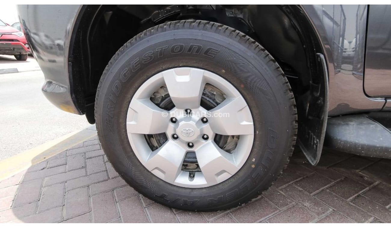 Toyota Hilux HILUX 2.4L DIESEL