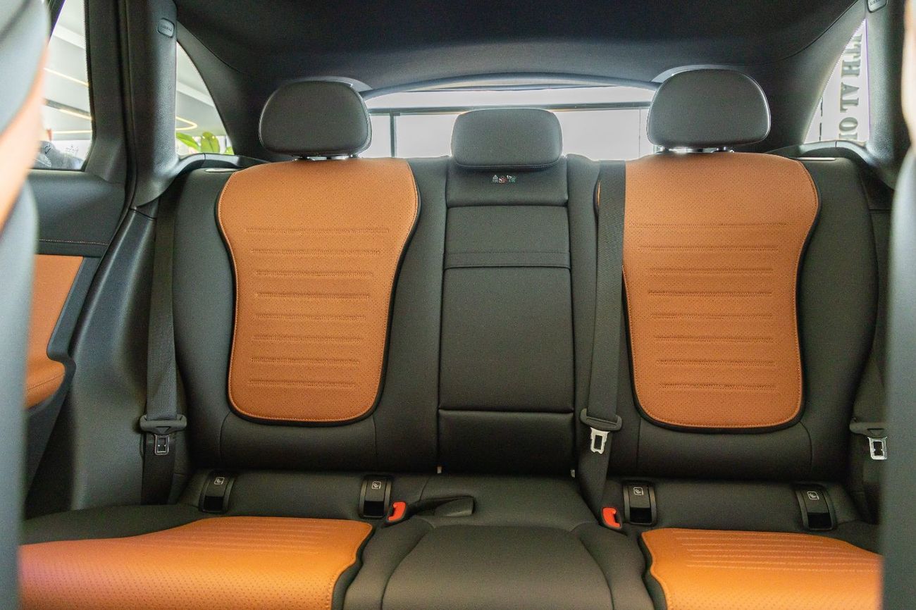 مرسيدس بنز GLC 300 Amazing Price | Mercedes-Benz GLC 300 SUV | 4Matic | HUD | 2024