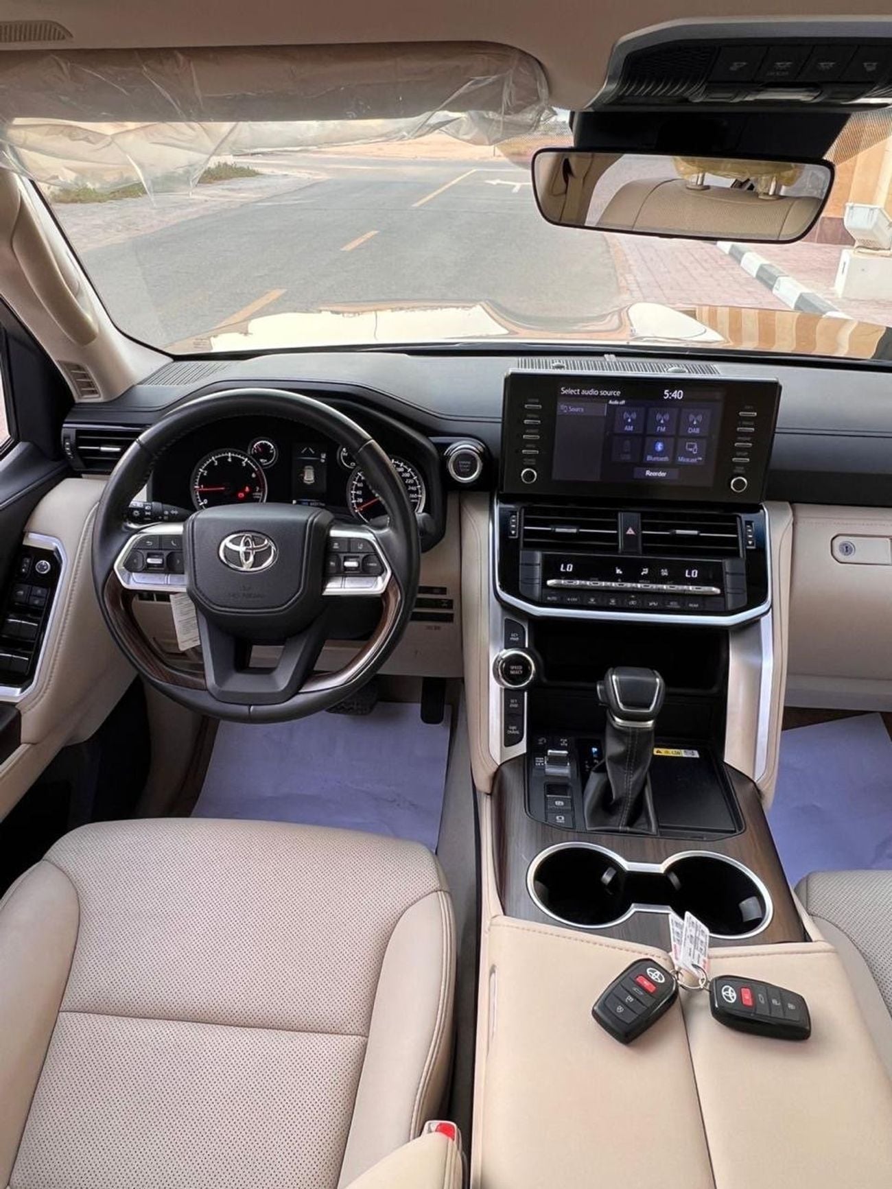 Toyota Land Cruiser GXR 2022 Model LHD V6 LC300 Full Option GCC Specification