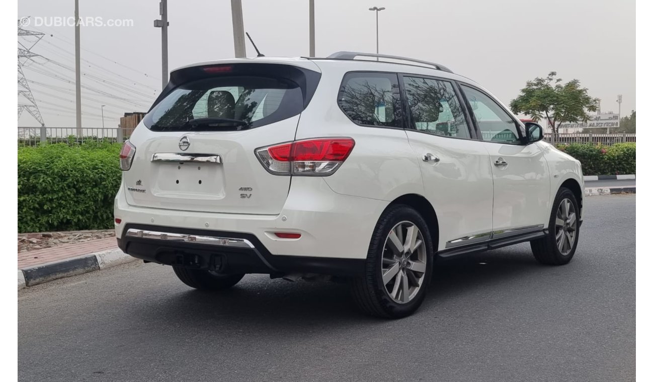 Nissan Pathfinder SV 4wd - WHT_BEIG - 2017