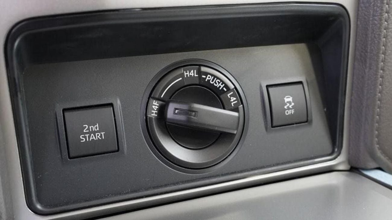 Toyota Prado 2023 TOYOTA PRADO 2.7L V4 4 CYL PETROL VXR