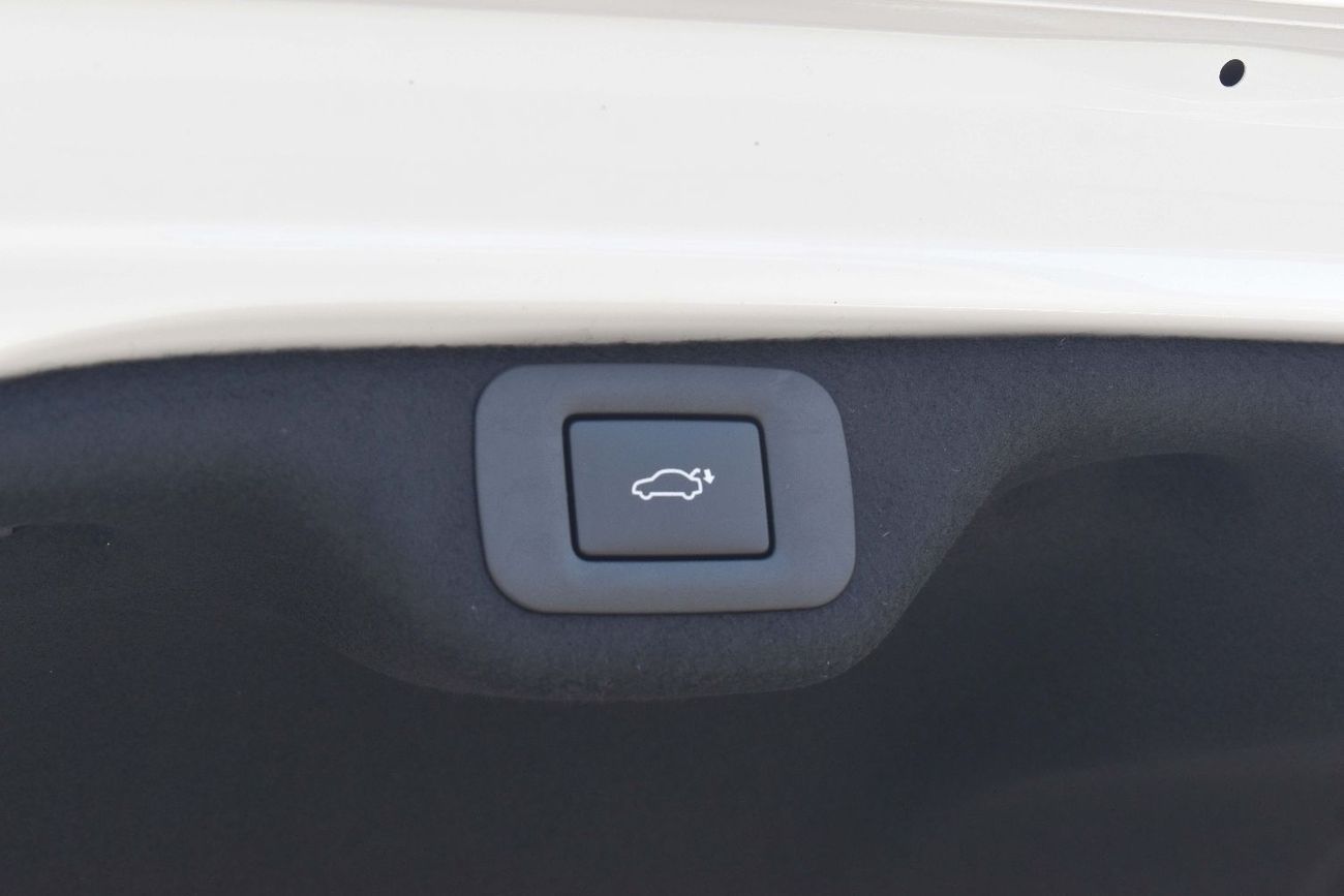 لكزس ES 350 2025 MODEL ES 350 3.5L  FULL ACC, GLASS ROOF (TILT&SLID)