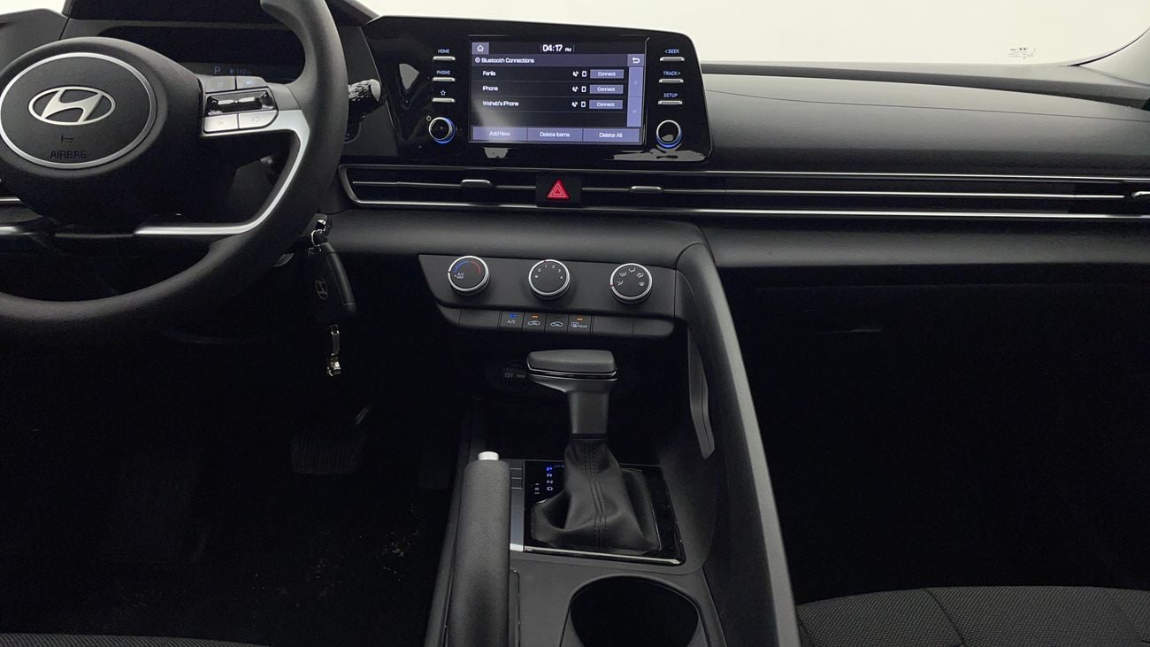 هيونداي إلانترا SMART 1.6 | بدون دفعة مقدمة | اختبار القيادة في المنزل