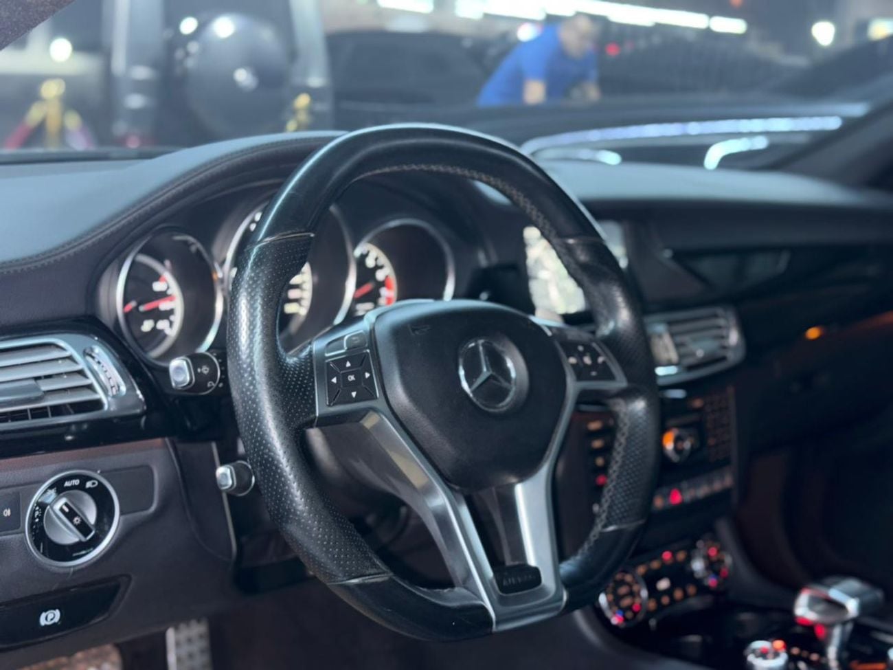 Mercedes Benz CLS63 AMG Std 5.0L