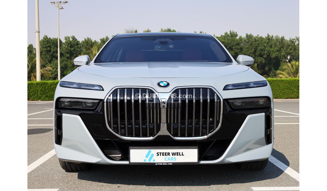 BMW 735 i SERIES-7 | M-PACKAGE | 5 Years Warranty and Service up to 100,000KM | GCC