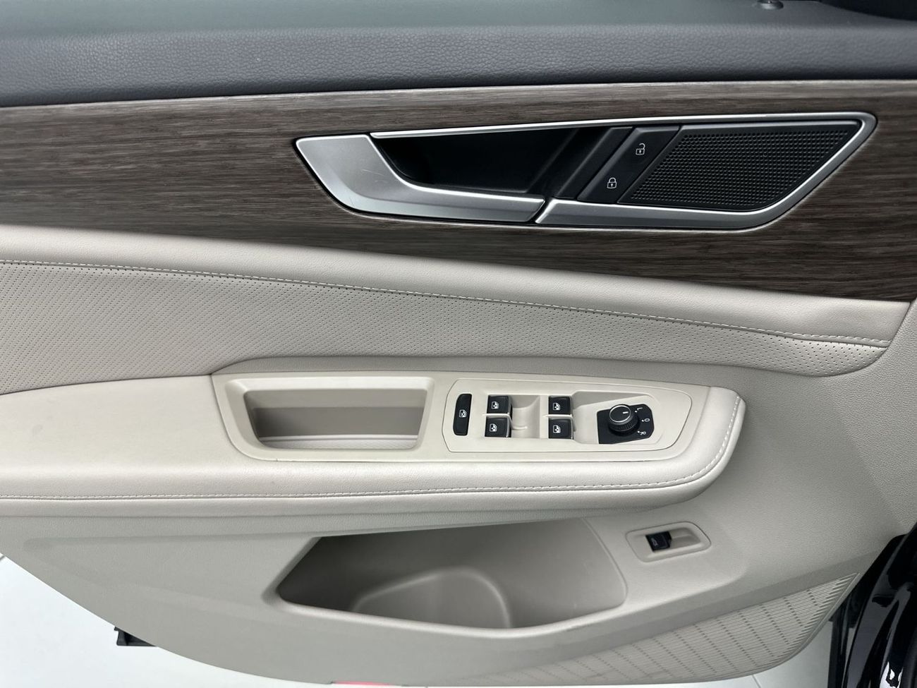 Volkswagen Teramont COMFORTLINE with Sunroof - Leather Seats 2L | VW Certified | Premium Ventilated Seats